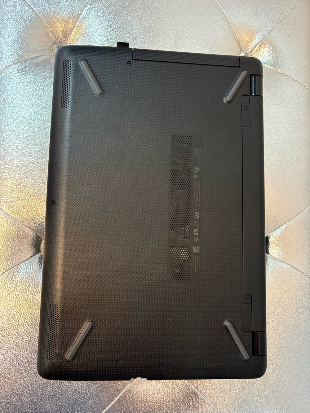 HP 15.6" Laptop in Black with Built-in Keyboard. Charger included. Ready to use. - Picture 5 of 5
